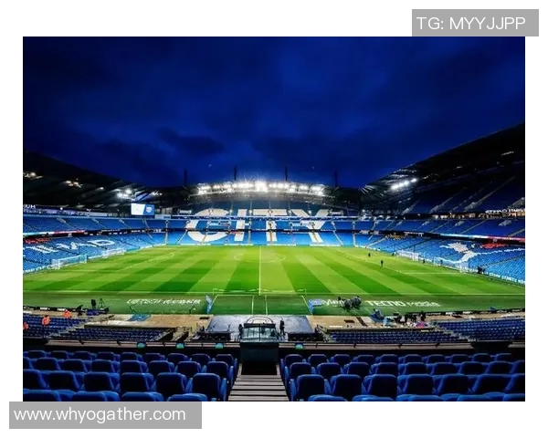 商业智慧与球场荣耀并存的足球明星传奇之路