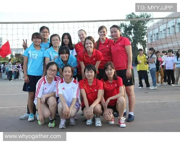 重庆排球队与杭州排球队技术对决赛后分析与战术总结